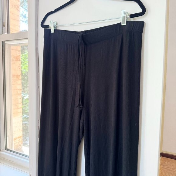 New SKIMS Soft Lounge Sleep Pants Wide Leg in Onyx Black Size Large - Picture 4 of 10